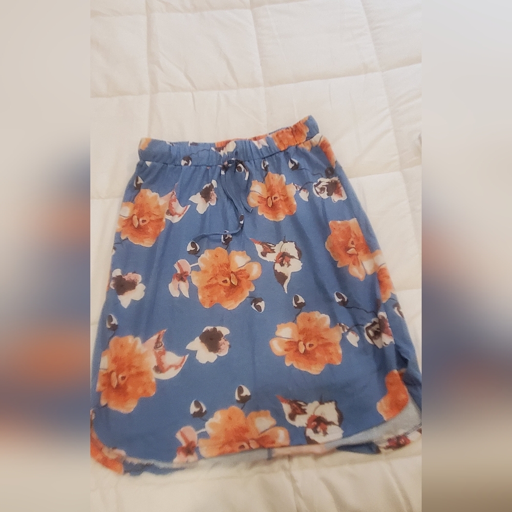 Floral tickled teal skirt in 1x